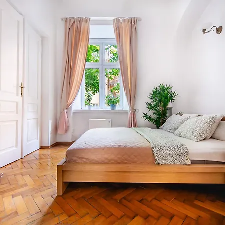 Apartman Jagiellonski Przy Rynku W Krakowie